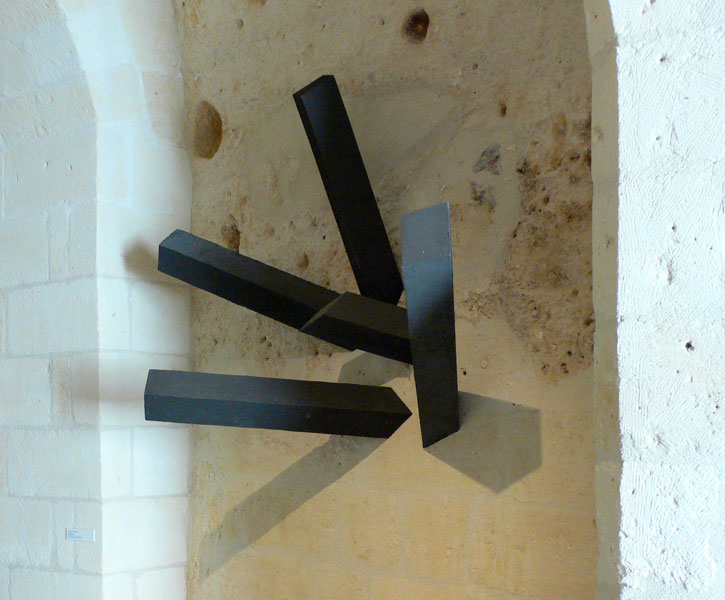 Scoppio, 2009, cemento ossidato e legno, cm110x110x100, MUSMA, Matera